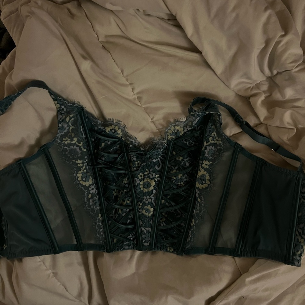 victoria’s secret corset top